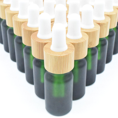 苦痛制御CBD色オイル30ml 5%-30%のSativa源の黄色い液体