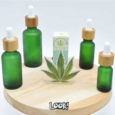 5%-30%を緩める心配を解放する30ml 50ml CBDの色オイルの苦痛